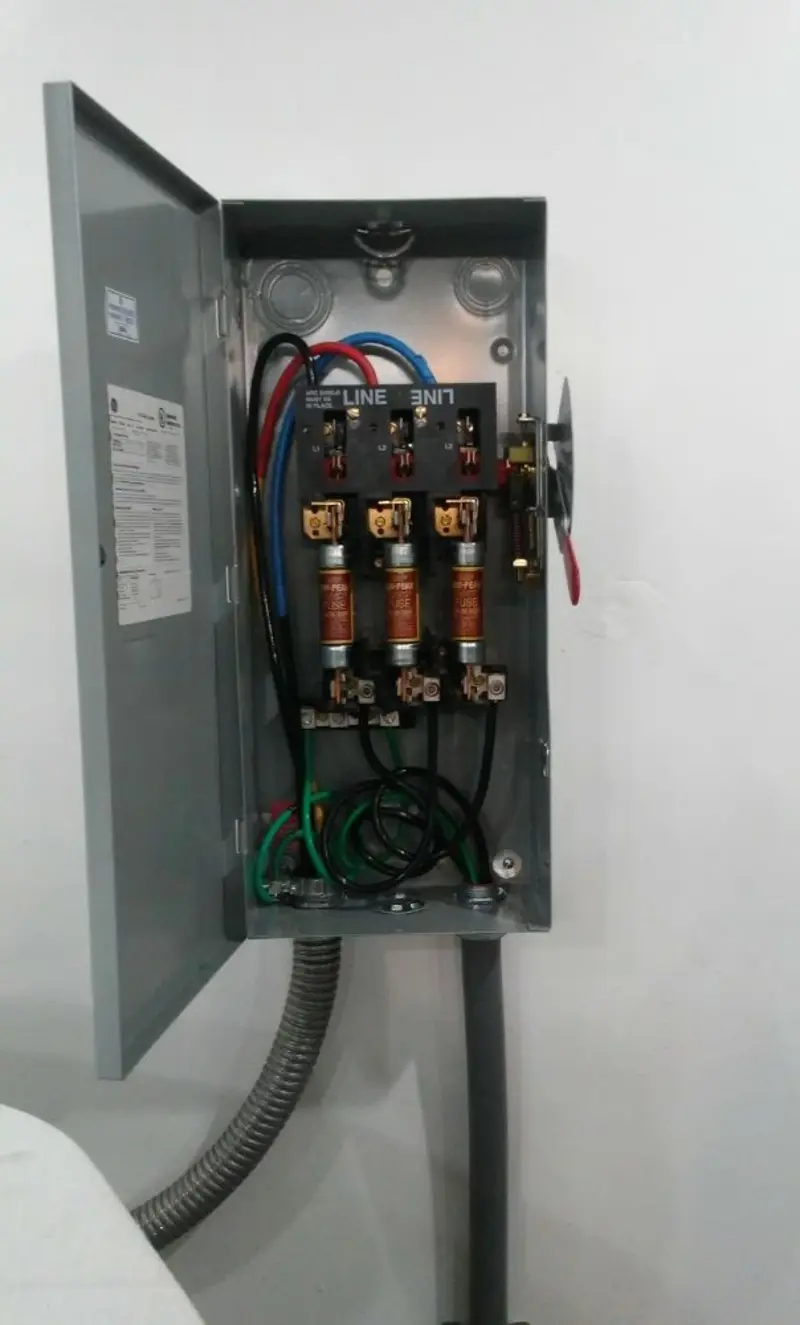 Three-phase disconnect switch installed for Electrical Wiring & Rewiring in Turtle Creek